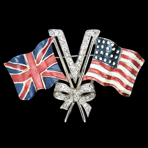 MB Boucher WW2 US Patriotic Victory V with Bow Stars and Stripes and British Union Jack Flags Pin