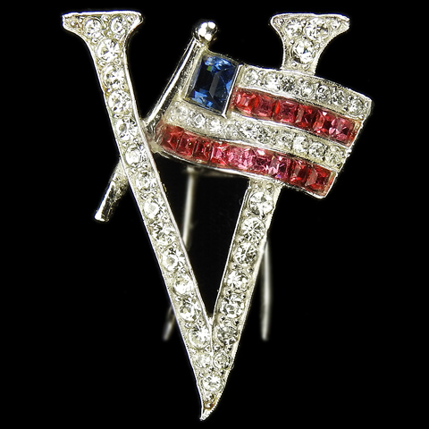 Mazer WW2 US Patriotic Stars and Stripes Flag Flying within a Pave V for Victory Pin Clip