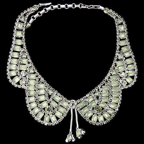 Schreiner (unsigned) Olivene and Matte Peridot Crystals Articulated Cravat Collar Necklace